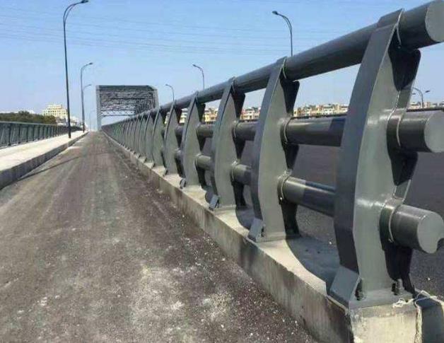 ���������������ڲ����